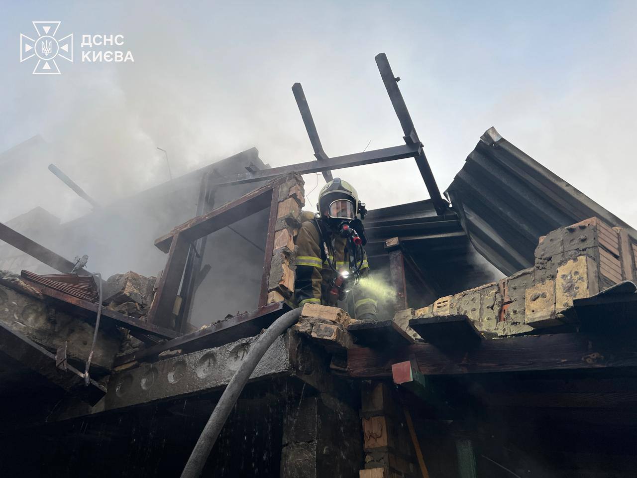 Russian strike hits six-story residential building in Kyiv, one injured